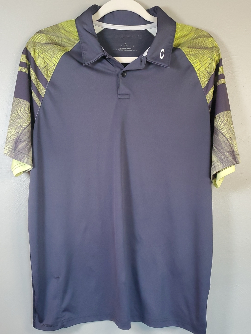 Oakley Men’s Gray Polo with Lime Geometric Accented Sleeves. Medium